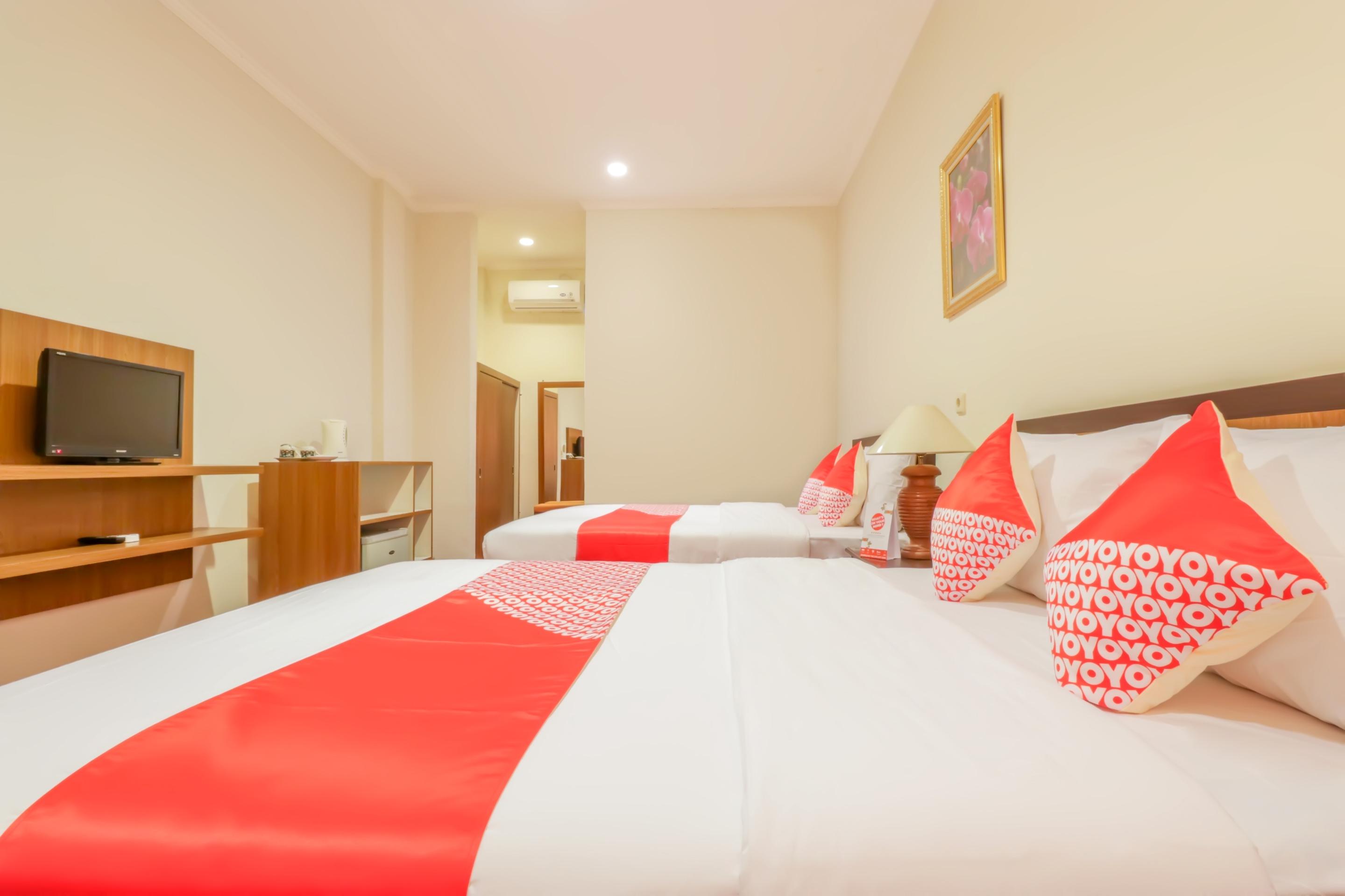 Hotel Catur Adi Putra 2*