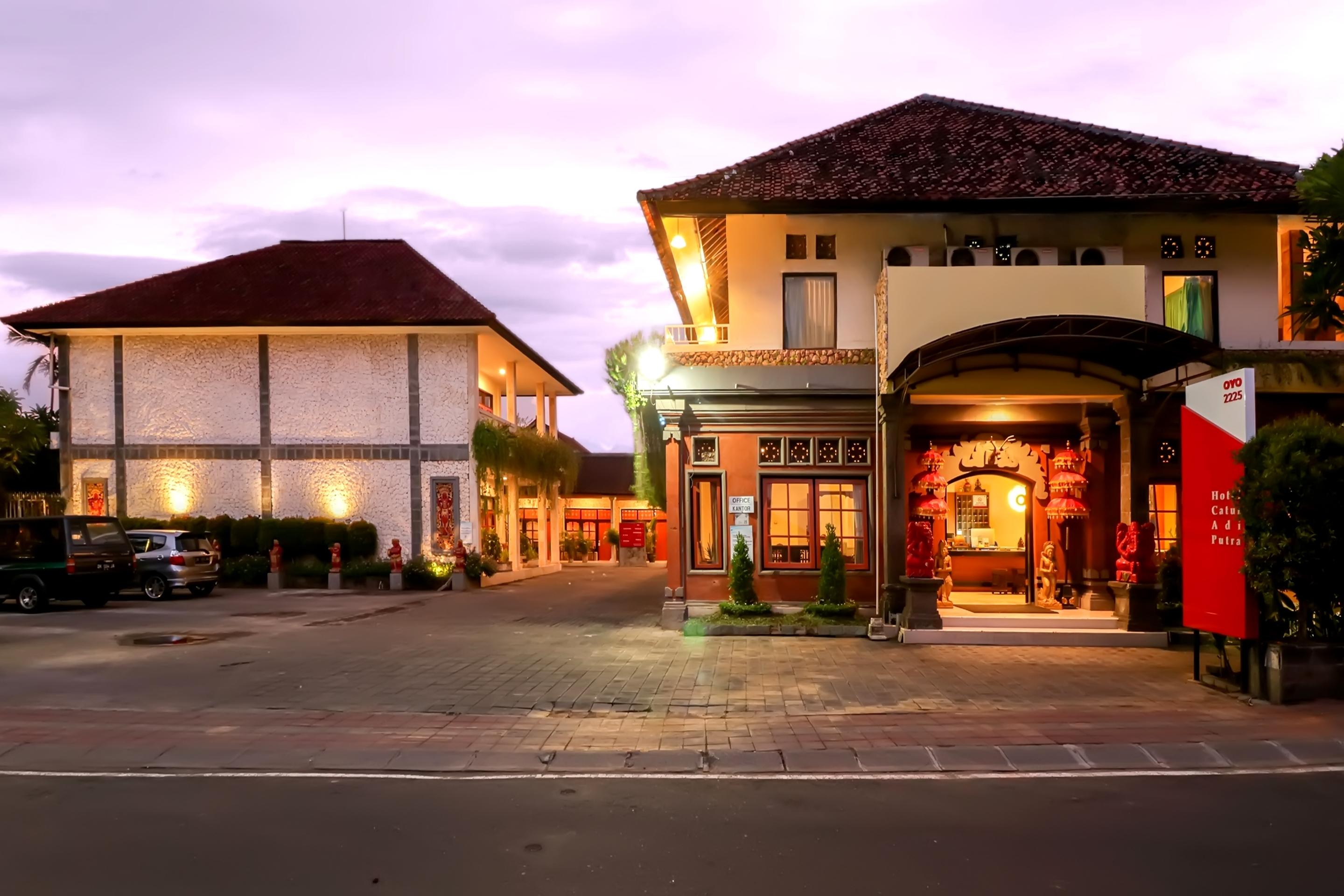 Hotel Catur Adi Putra